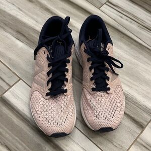 New Balance Women's Athletic Shoes in Pink and Navy